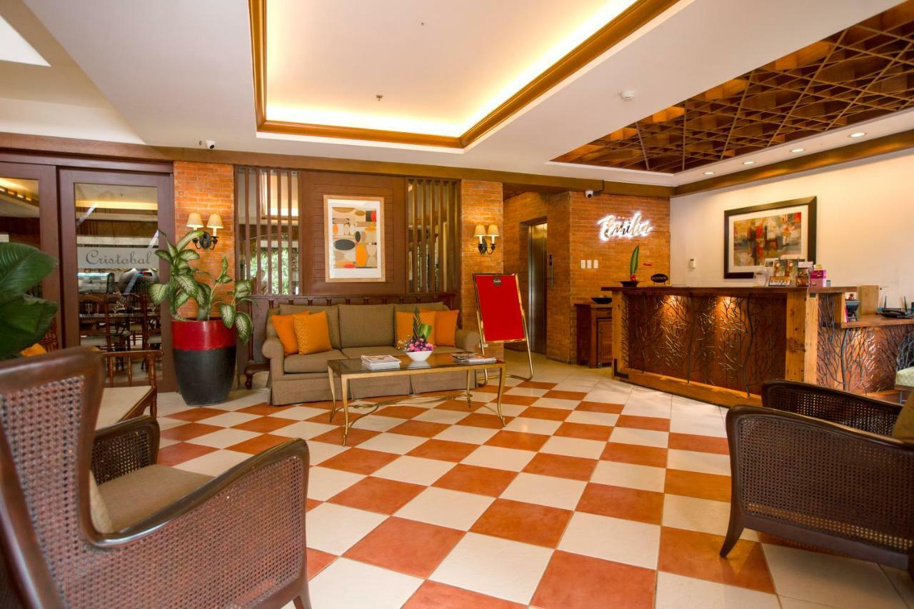 Hotel Emilia Davao City Exterior foto